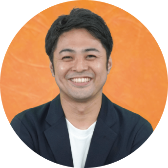 株式会社ナリコマホールディングス 山岡タケル